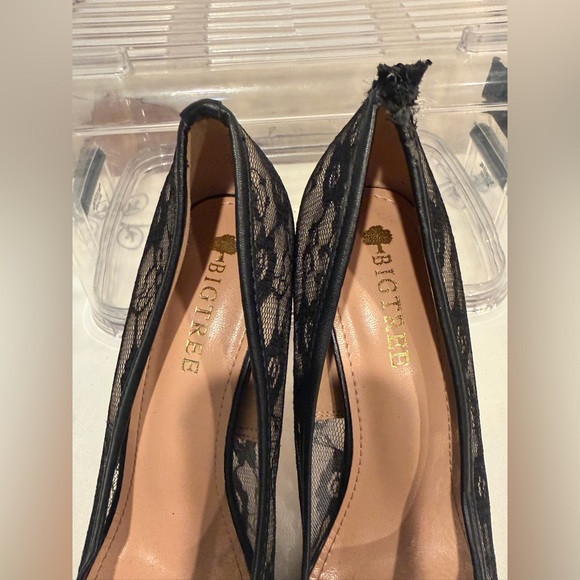 Black Lace Women Shoes - Picture 2 of 11